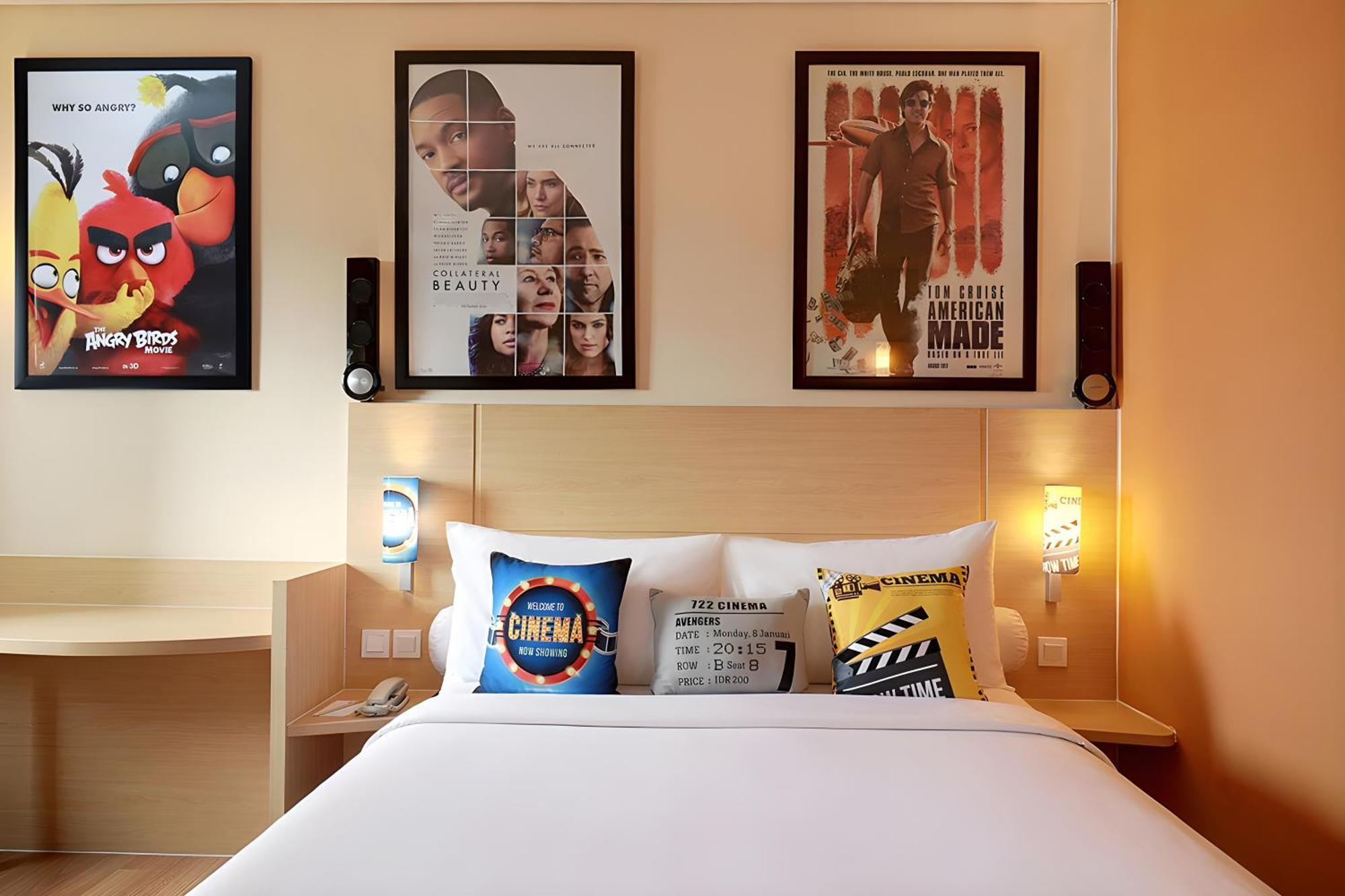 Ibis Jakarta Harmoni Esterno foto